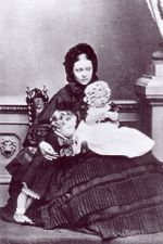 Victoria with her eldest son, Wilhelm and his younger brother, Heinrich.